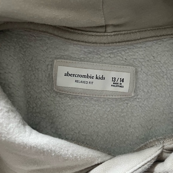 Abercrombie Kids Sweatshirt - Picture 2 of 3